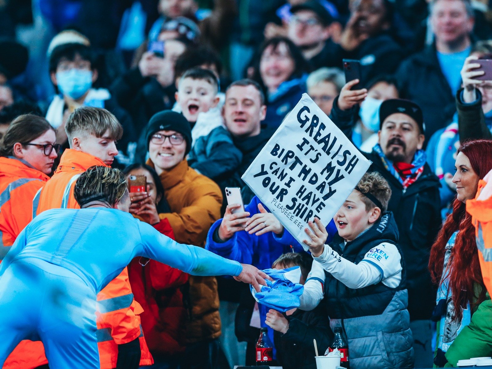 业球员在伤 业球员在伤