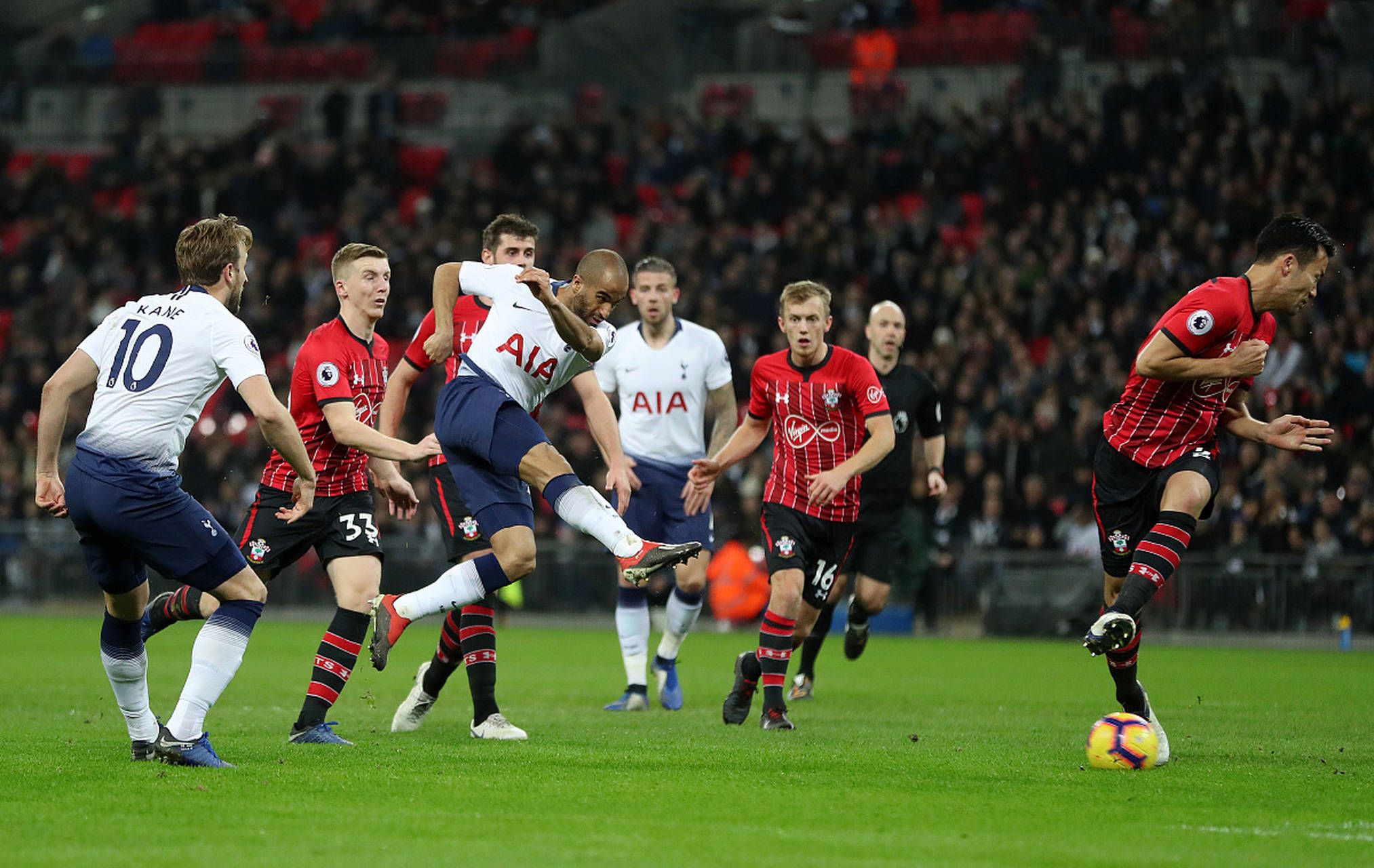 它写一段稿 它写一段稿